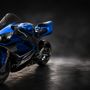ChatGPT Image Aug 9, 2026, 05_39_17 PM Yamaha YZF-R1 (2007–2008) WINGLETS – 3D Printable STL Files